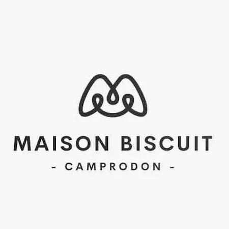 Maison Biscuit. A La Placa De La カンプロドン