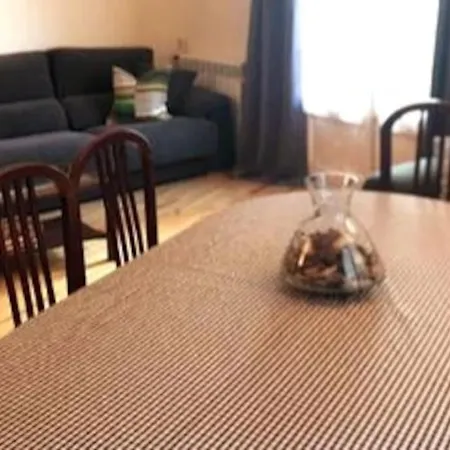 Maison Biscuit. A La Placa De La Апартаменты *
