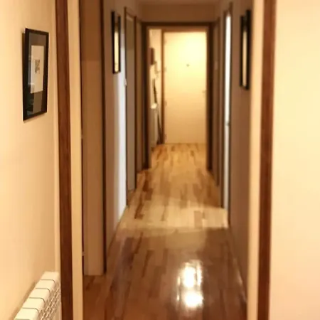 Appartement Maison Biscuit. A La Plaça De La Camprodon