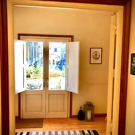 Apartment Maison Biscuit. A La Placa De La
