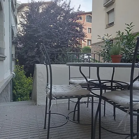 Apartment Maison Biscuit. A La Placa De La