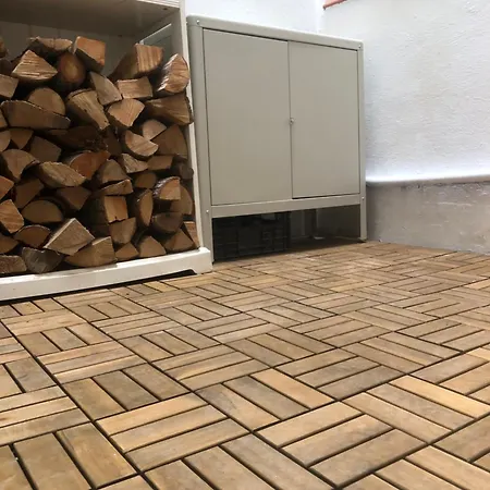 Maison Biscuit. A La Placa De La